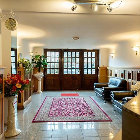 Hotel Pension Dahlem Берлин Экстерьер фото
