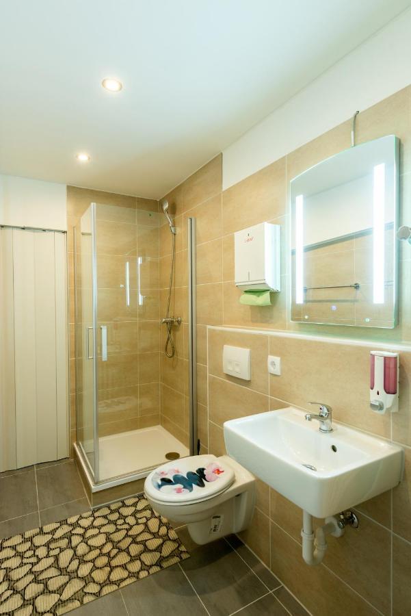 Hotel Pension Dahlem Берлин Экстерьер фото