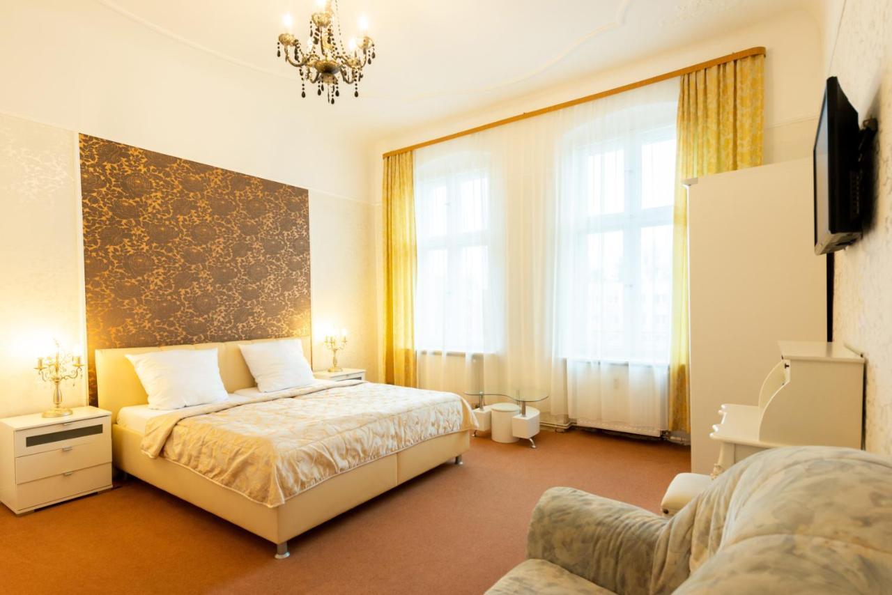 Hotel Pension Dahlem Берлин Экстерьер фото